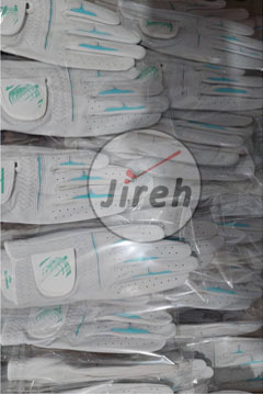 Custom Golf Gloves Factory - Manufacture in Dublin